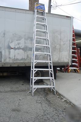 Werner 12' aluminum stepladder step ladder 412