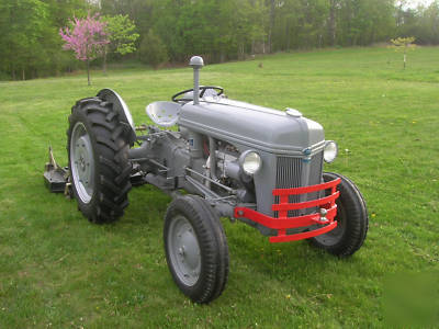 1941 ford 9N tractor with homier farm pro finish mower