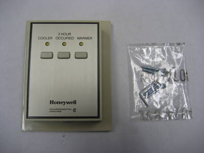 Honeywell T7147A1010 remote sensor and override module