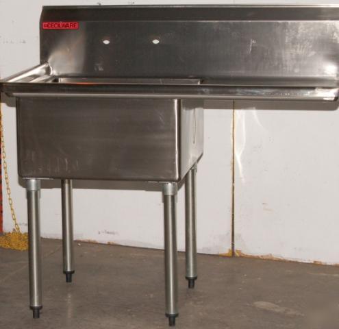 New cecilware 1-bowl sink w/ right drainboard, 50