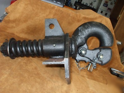 New wallace forge 25 ton spring mounted pintle hook 