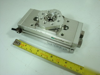 Ckd pneumatic air rotary table grck-10180A