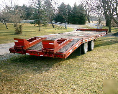 20 ton interstate 40DLA tag along trailer 2004 
