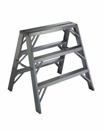Werner 3 foot aluminum work stand - 300 lb rated