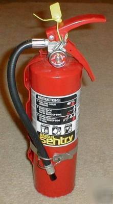 Ansul sentry AA05 5 lb. dry chemical fire extinguisher