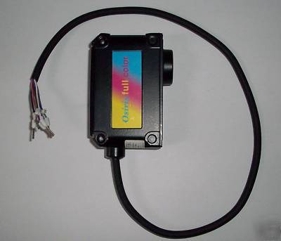 Telemecanique xur-C3PPML2 color photo sensor rgb - used