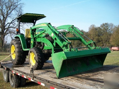 2007 john deere 4520 utility tractor w/400X loader
