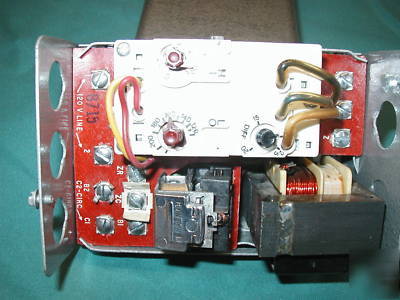 Honeywell L8124L boiler control, also L8124A, L8124C