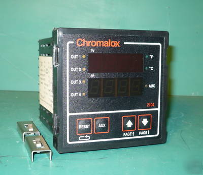 Chromalox 2104-R0101 temperature controller