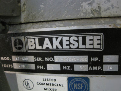 Blakeslee-80 quart all purpose dough mixer 5523 pretzel