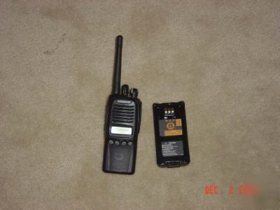 Kenwood tk 3180 tk_3180 tk-3180 uhf with battery