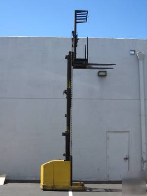 Prime mover oe-30 3,000LB order picker 15' mast 24 volt