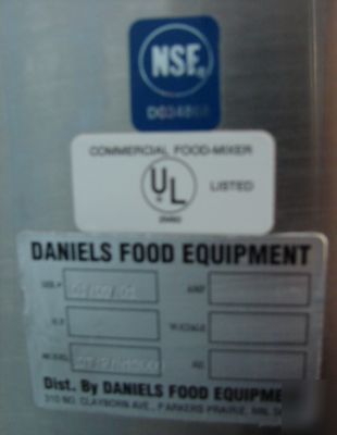 New daniels food chicken breading station, sifter