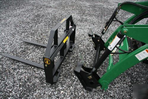 Compact tractor pallet forks 1800 lb.cap free shipping 