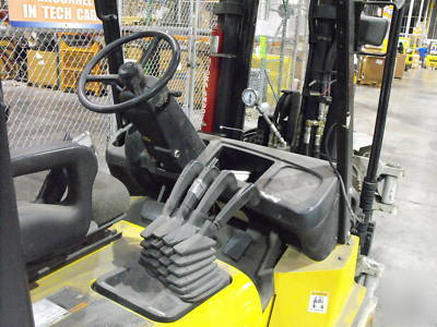 Yale lift truck forklift model GLC120MJNGAF084 