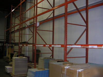 Pallet rack 10-uprights 30â€X17â€™ + beams for 9 sections