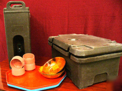 Used cambro insulated food / beverage container set