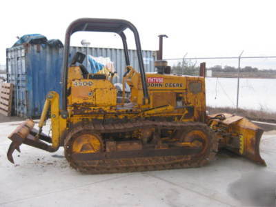 1985 john deere 450D dozer, u/c 60%, diesel, orop's