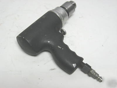 3/8-inch air drill w/chuck unknown brand good used
