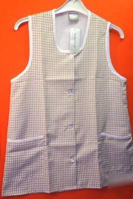 Tabards ladies brown waistcoat size 20 with pockets 