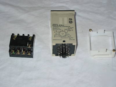 Omron E5CS-R1KJ temperature controller c/f 1/16 din 