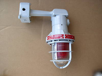 Edwards 92EXB series adaptabeacon strobe light