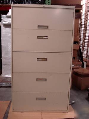 Steelcase 5 drawer wide metal filing cabinet 