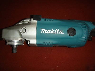 Makita 7â€ angle grinder model GA7021, 15 amp.