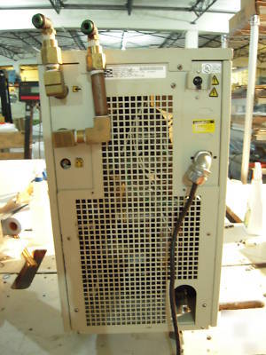 Neslab M33 low temperature re-circulating chiller