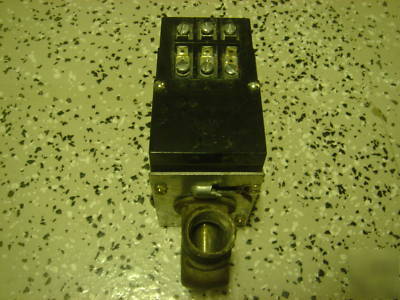 Honeywell water zone valve 24V 3/4