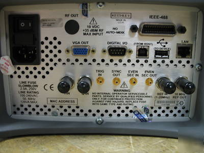 Keithley 2910 rf vector signal generator 400MHZ to 2.5G