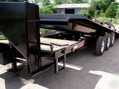 Deck over tilt bed trailer 21 k gooseneck 2010