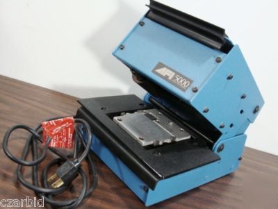 Farrington afi 5000 credit card imprinter addressograph