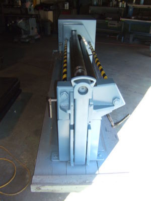J. m. montgomery 6' x 16GA plate roll model 7216