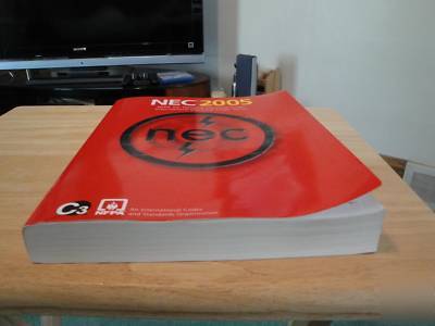 2005 nec national electrical codebook - mint condition
