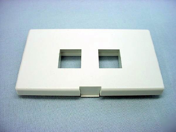 25 leviton white quickport 2-port cubicle wallplates