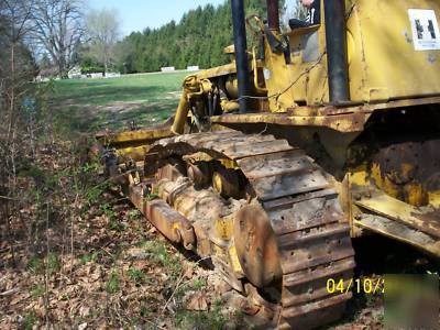 Dozer international harvest TD15B farm tractor