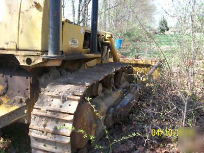 Dozer international harvest TD15B farm tractor