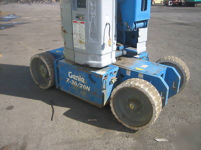 Genie Z30/20N electric boomlift articulating, narrow