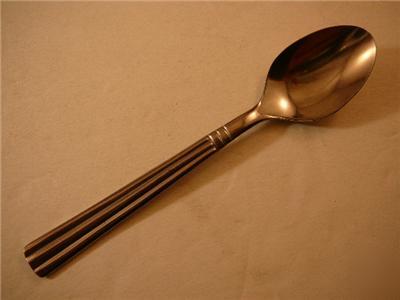 New 12 demitasse a.d baby spoons 18-0 ss victoria capco 
