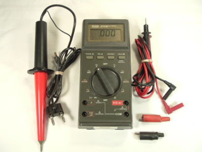 Fluke multimeter model 27/fm, true rms, w/accessories