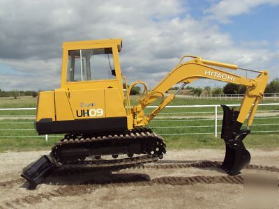 Hitachi UH09 trackhoe backhoe excavator kubota diesel