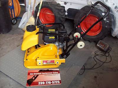 New plate compactor,brand , 6.5HP, 3370 lbs cent force