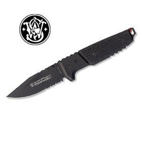 Extreme ops, black blade g-10 handle, nylon sheath s&w