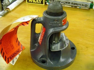 Morse-starrett impact/ hammer type wire rope cutter 1A 