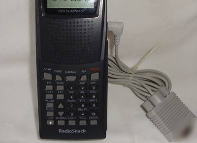 Radio shack pro-95 1000 channel scanner + accesories