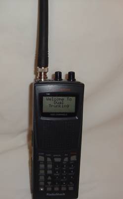 Radio shack pro-95 1000 channel scanner + accesories