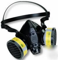 North 7700 series silicone half mask respirators 770030