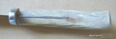 Handmade antler handle fixed blade castrating knife