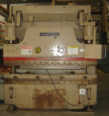 4414 cincinnati 135AS 8' 135 ton hydraulic press brake
